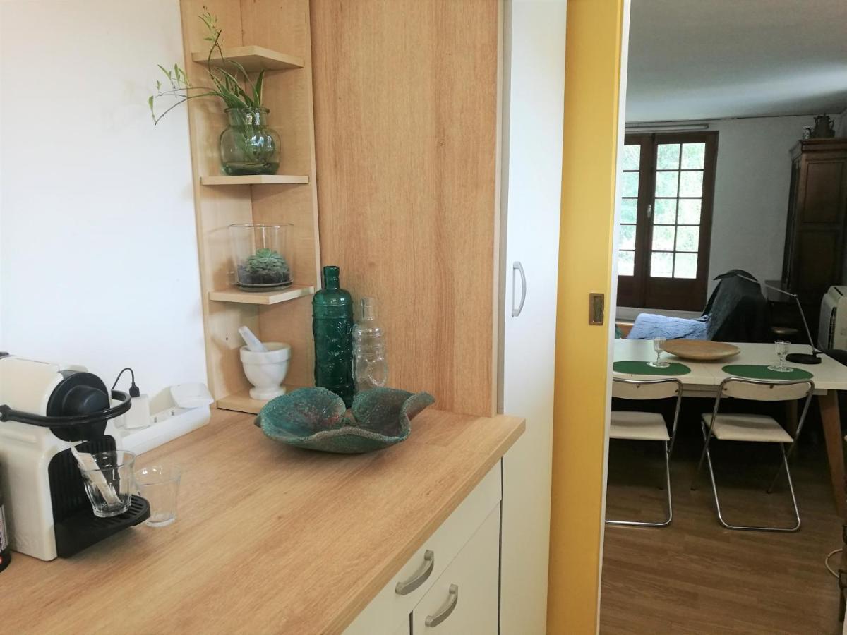 Joli Appartement Dans Villa Entre Nice Et L'Arriere Pays Castagniers Exterior foto